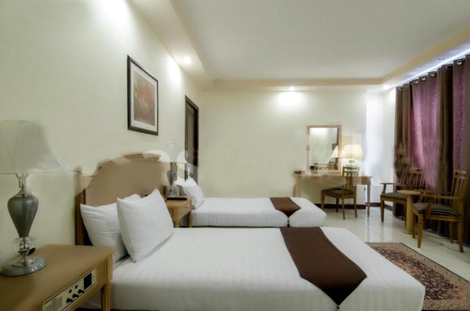 Panoramic Hotel Lahore Exterior foto